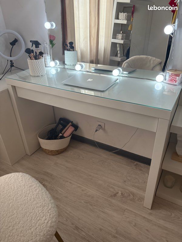 Coiffeuse (image 2)