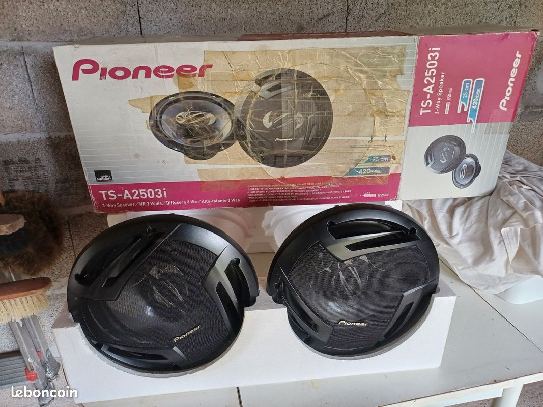 Haut-parleur pioneer (image 1)