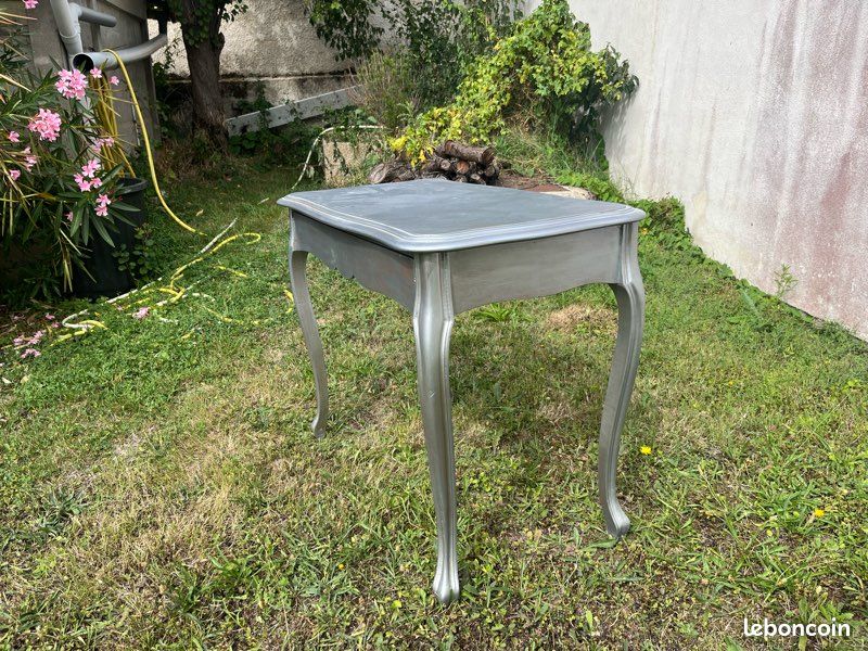 Bureau commode desserte et un grand tiroir (image 2)