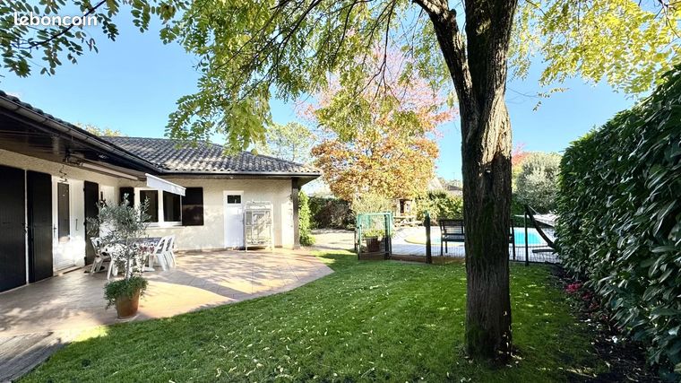 Pavillon 6 pièces 165 m²