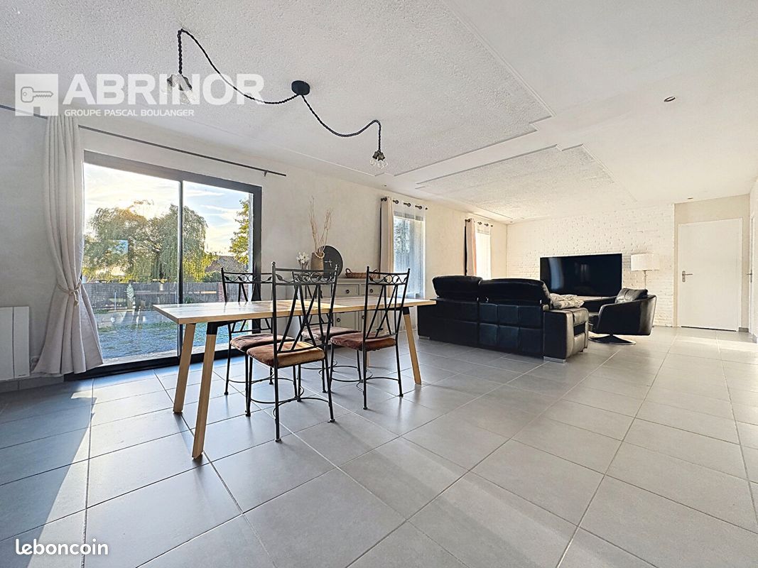 Maison 4 pièces 95 m² · à Mouchin · 95 m² · 307 000 €