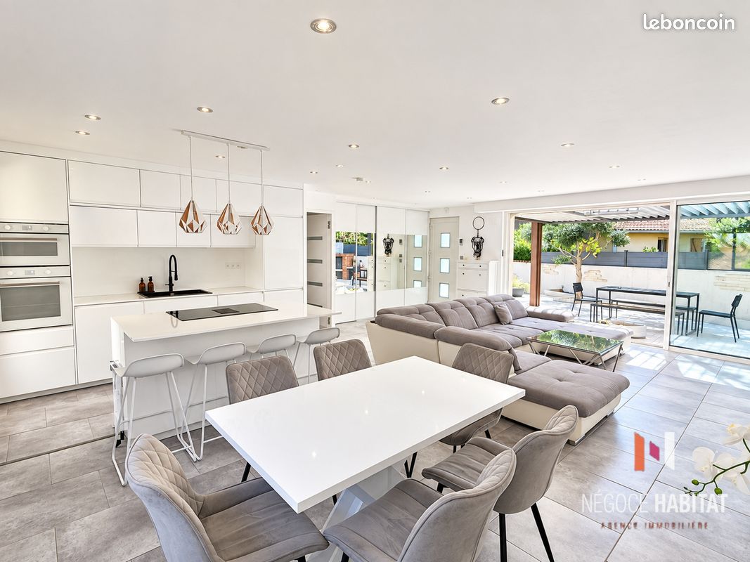 Maison 4 pièces 100 m² · à Saint-Aunès · 100 m² · 525 000 €