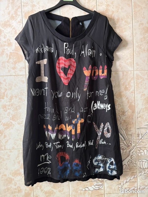 Robe Desigual Fille – Noir à Cœurs Multicolores, Manches Longues, Taille 13/14 Ans (excellent état)