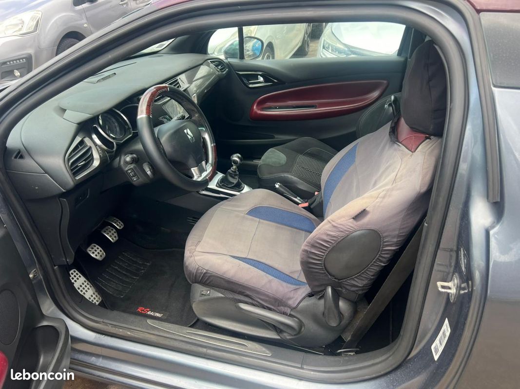 Citroën DS3 Modèle Sport Chic 155Ch (image 3)