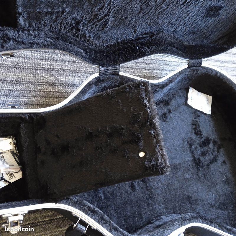 Flight case pour guitare classique Rockcase NEUF (erreur d'achat) (image 4)