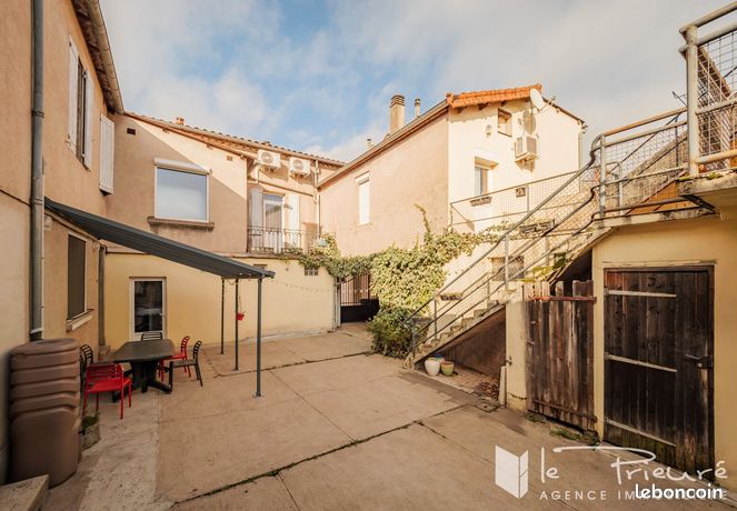 Immeuble 406 m² ST JUERY