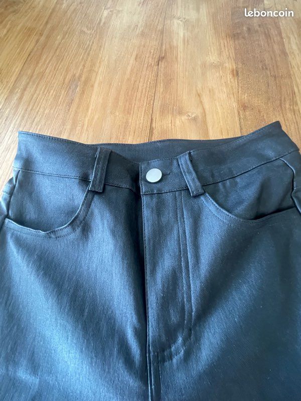 Pantalon enduit Vêtements