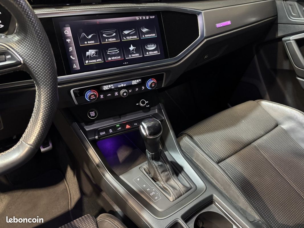 Audi Q3 45 TFSI E 245 S LINE STRONIC (image 20)