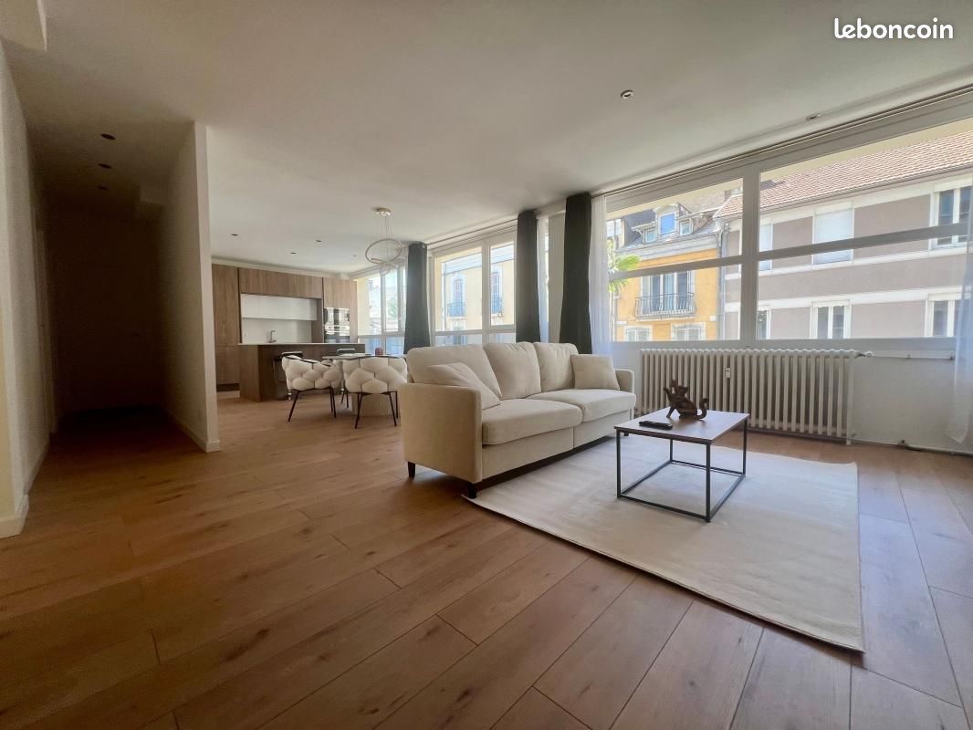 Appartement 3 pièces 98 m² · à Tarbes · 98 m² · 1 100 €