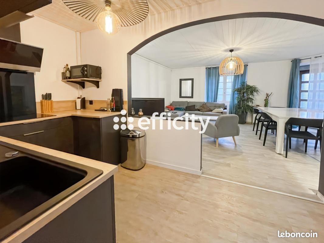 Maison 3 pièces 85 m² · à Landevieille · 85 m² · 149 000 €