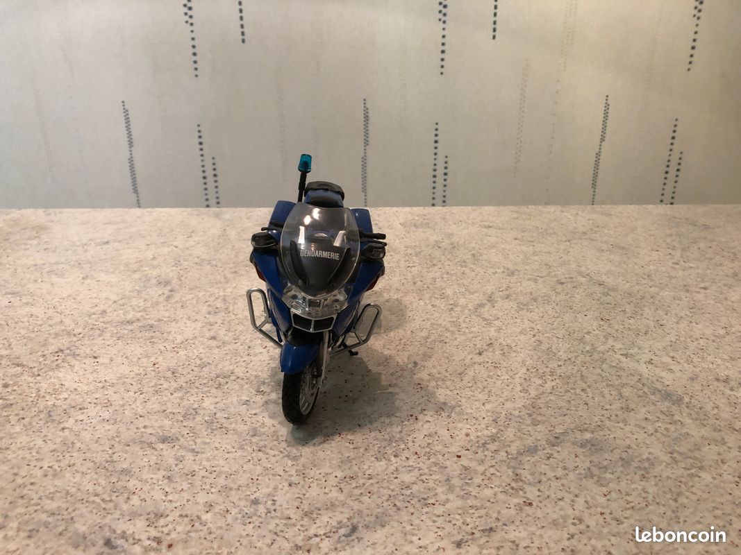 Maquette moto (image 3)