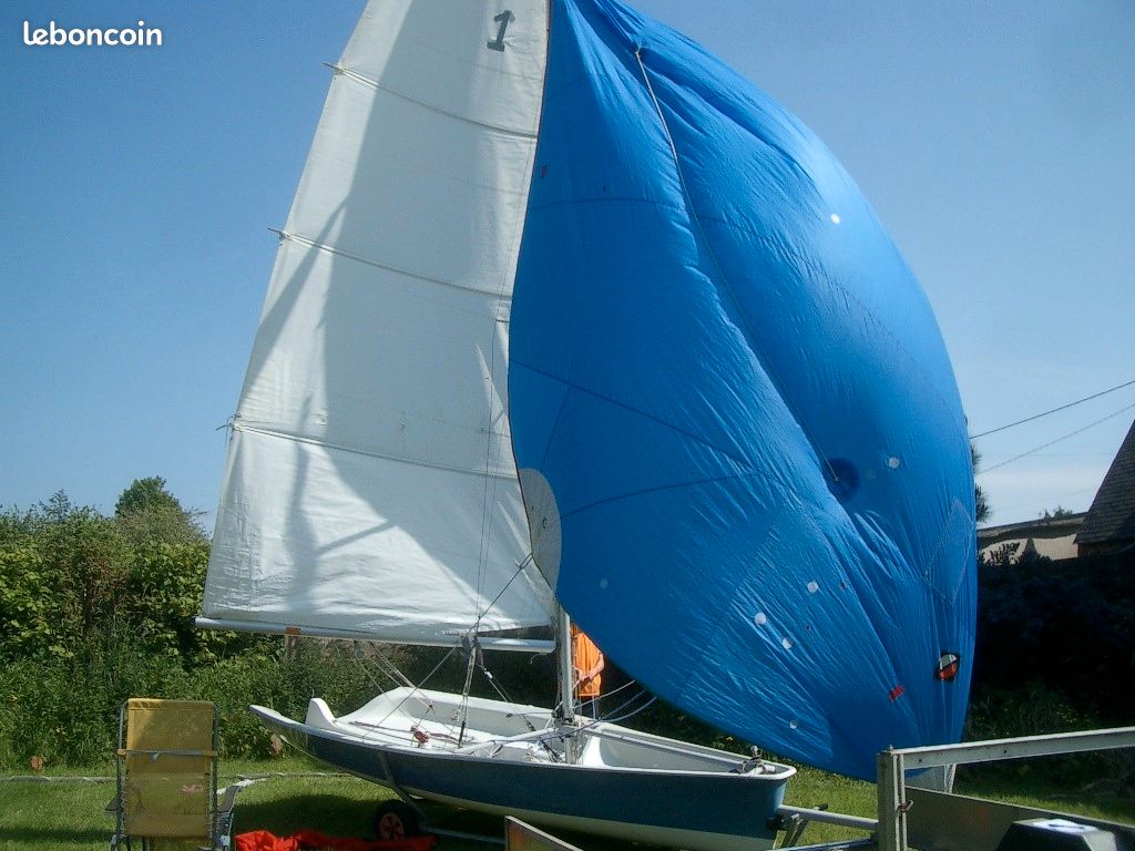 Topper Buzz — Vedi foto 1
