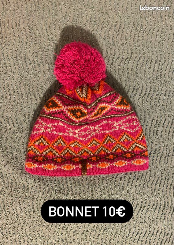 BONNET neuf (image 1)