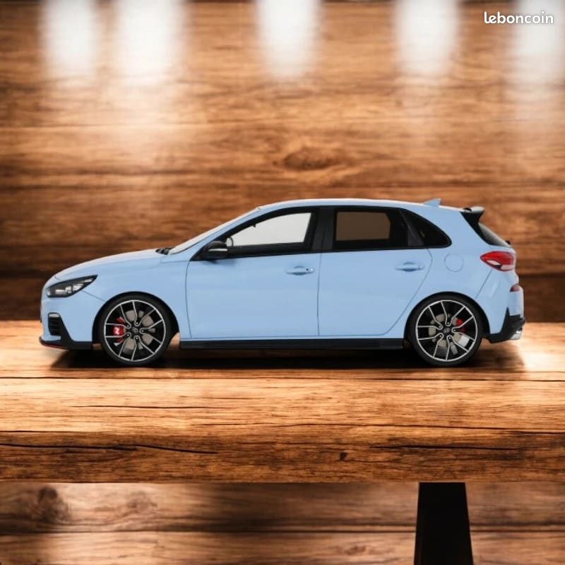 KOVOVÉ a RESIN MODELY | Hyundai i30 N - light blue MCG 1:18 | Retro