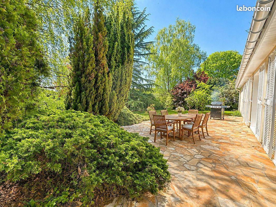 Maison 6 pièces 140 m² · à Saint-Witz · 140 m² · 480 000 €