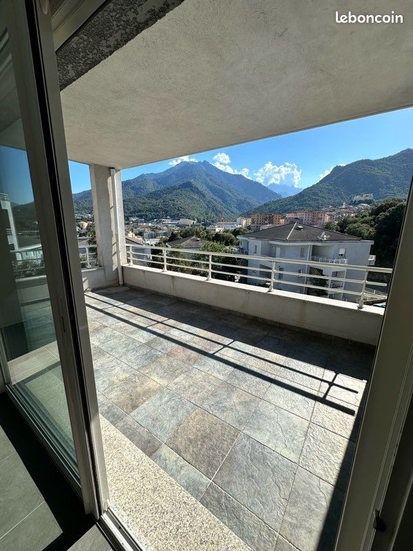 Appartement 3 pièces 58 m² · à Corte · 58 m² · 890 €/mois