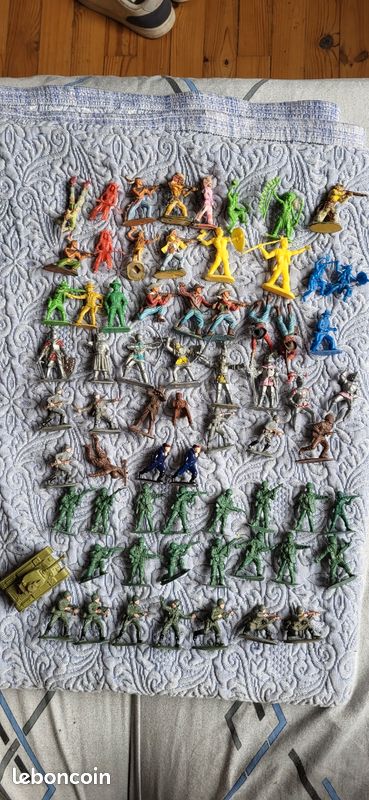 Figurines soldats, indien, cowboy, pompiers, chevaliers (image 1)