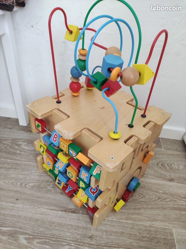 Cube d'activité (image 1)
