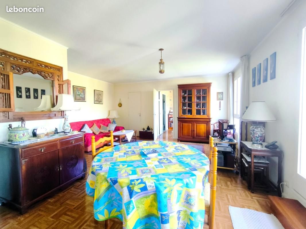 Appartement 2 pièces 52 m² · à Nanterre · 52 m² · 259 000 €