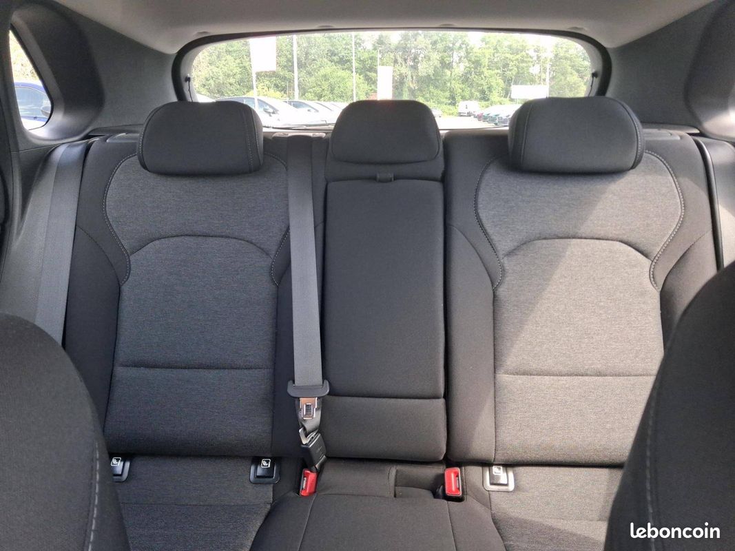 HYUNDAI i30 1.0 T-GDi 120 DCT-7 Hybrid 48V Creative (image 20)