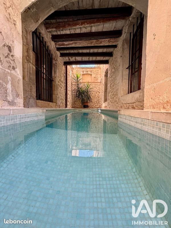 Maison 13 pièces 690 m² · à Bourg-Saint-Andéol · 690 m² · 770 000 €
