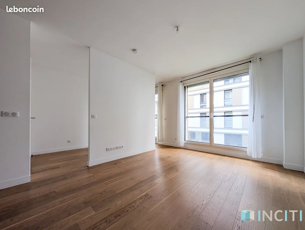 Appartement 1 pièce 35 m² · à Issy-les-Moulineaux · 35 m² · 401 539 €
