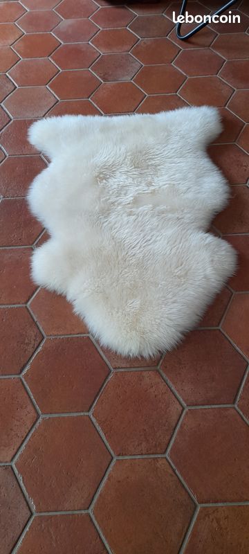 Fauteuil papillon cuir fauve TBE (image 11)