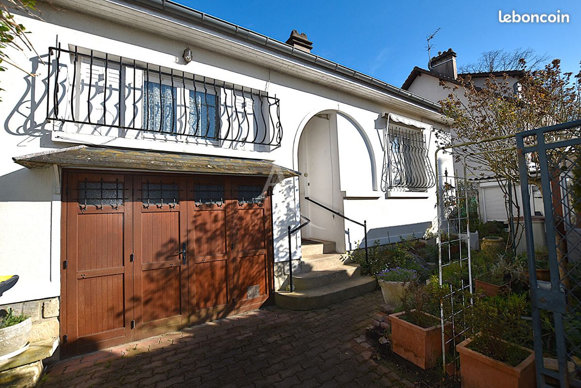Maison 3 pièces 63 m² · à Combs-la-Ville · 63 m² · 225 000 €