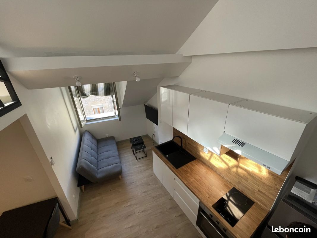 Appartement 1 pièce 27 m² · à Saint-Étienne · 27 m² · 470 €