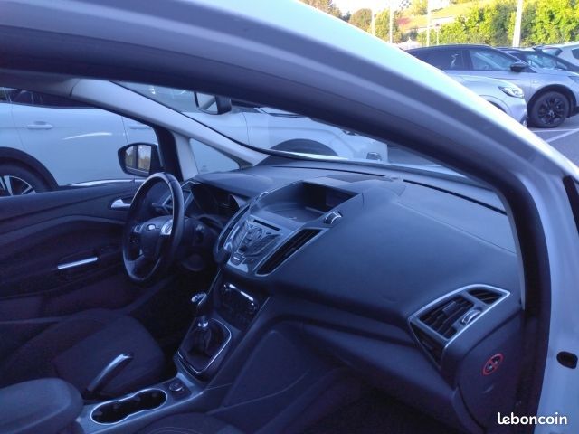 Ford GRAND C-MAX 1.0 SCTI 125CH ECOBOOST STOP&START TITANIUM (image 6)