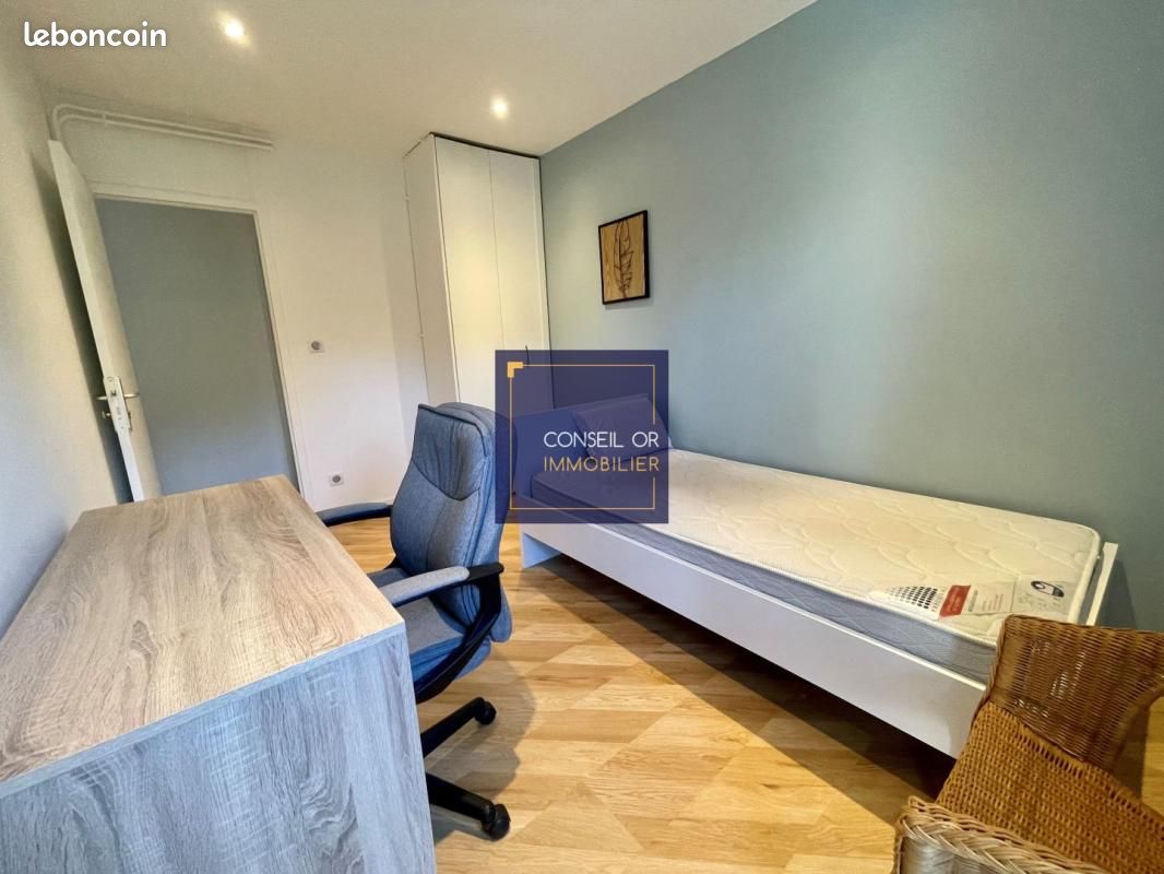 Appartement 1 pièce 10 m² · à Oullins-Pierre-Bénite · 10 m² · 450 €/mois