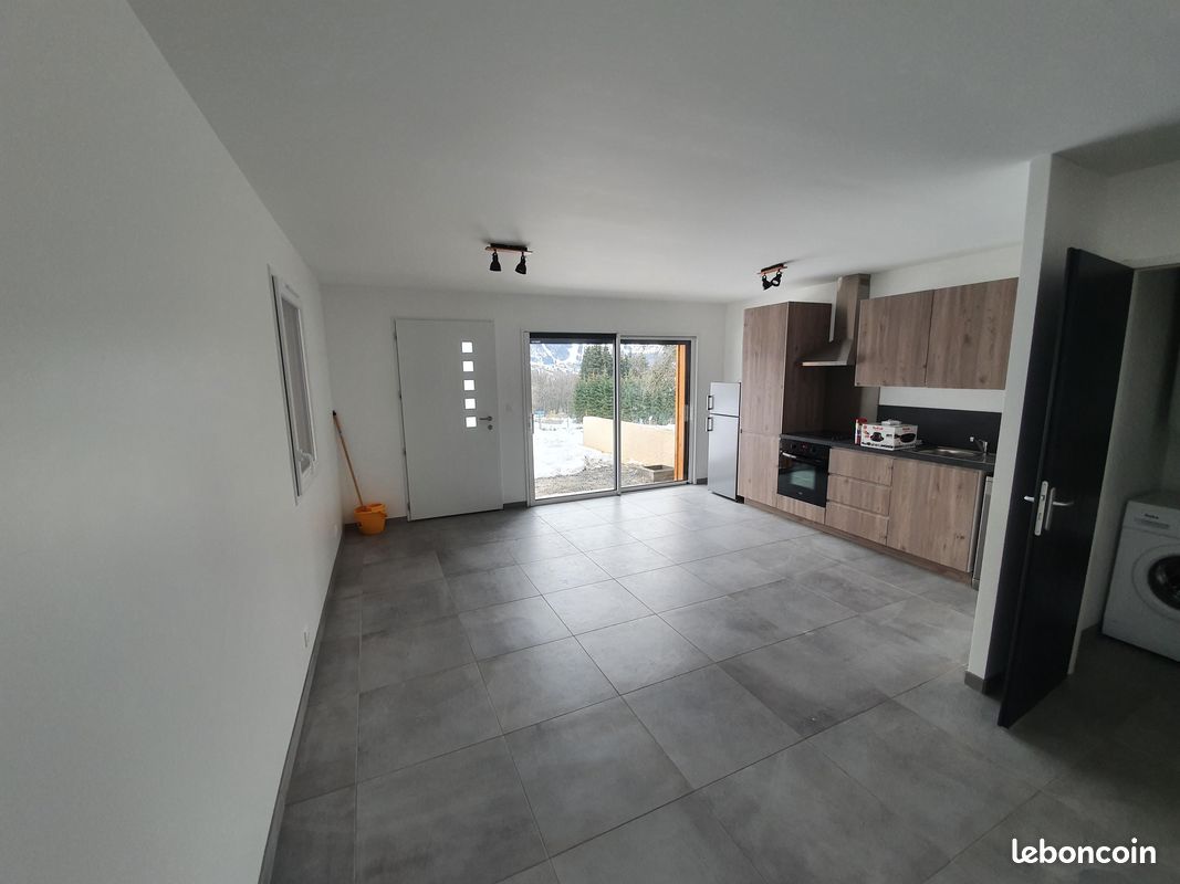 Appartement 2 pièces 51 m² · à Saint-André-de-Boëge · 51 m² · 760 €/mois