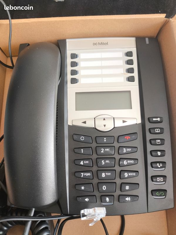 Téléphone Mitel 6730 (image 1)