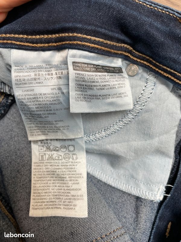 Levi's Mid Rise Skinny bermuda en jean bleu Femme W32 L25 (image 9)