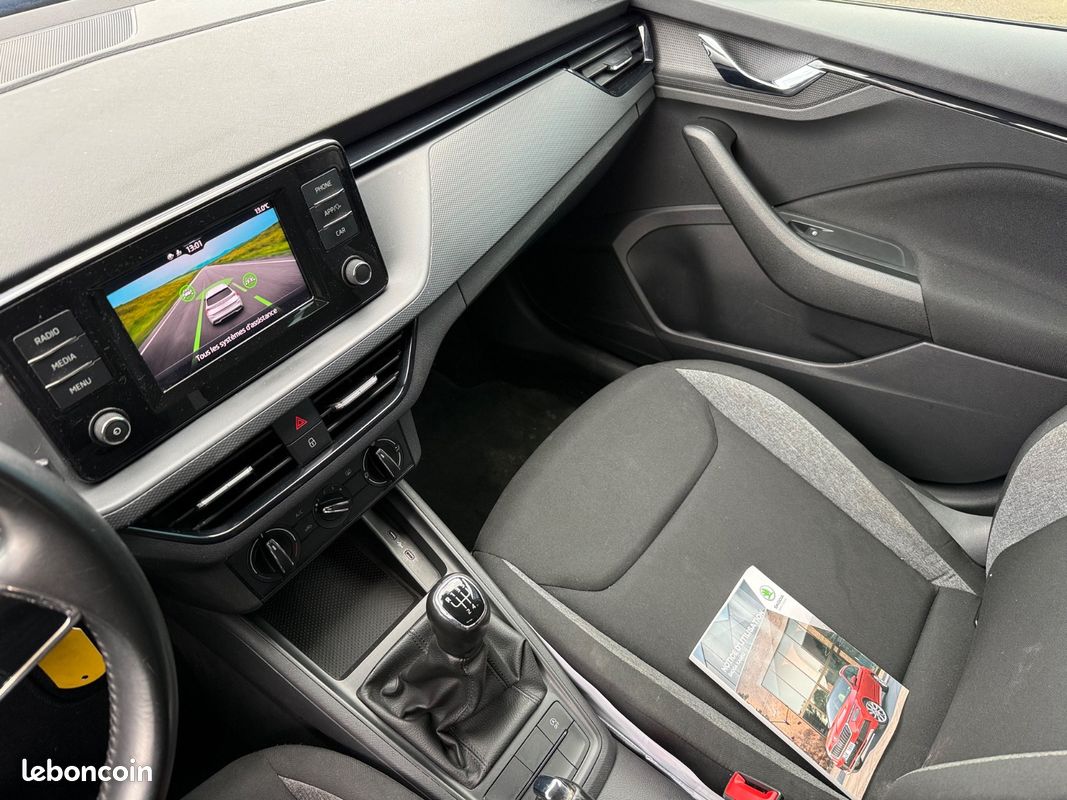 Skoda KAMIQ Active 1.0 TSI 95 ch 2022 (image 10)