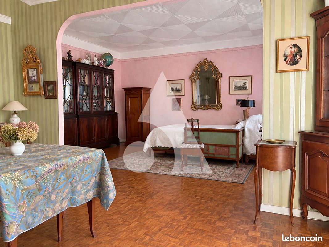 Appartement 3 pièces 61 m² · à Saint-Ouen-sur-Seine · 61 m² · 275 000 €