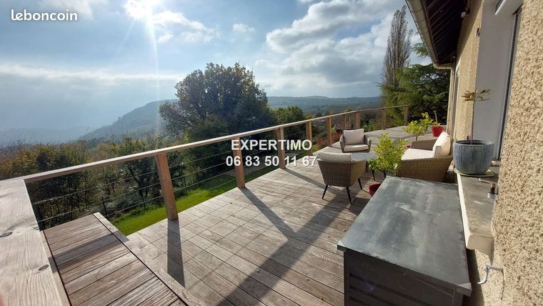 Maison 8 pièces 186 m²