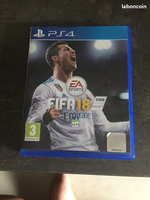Jeux ps4 fifa 18 (image 1)