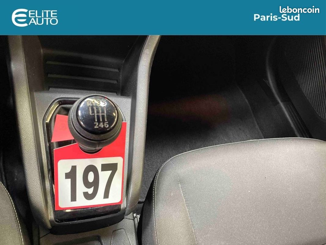 Renault clio societe blue dci 85 air (image 21)