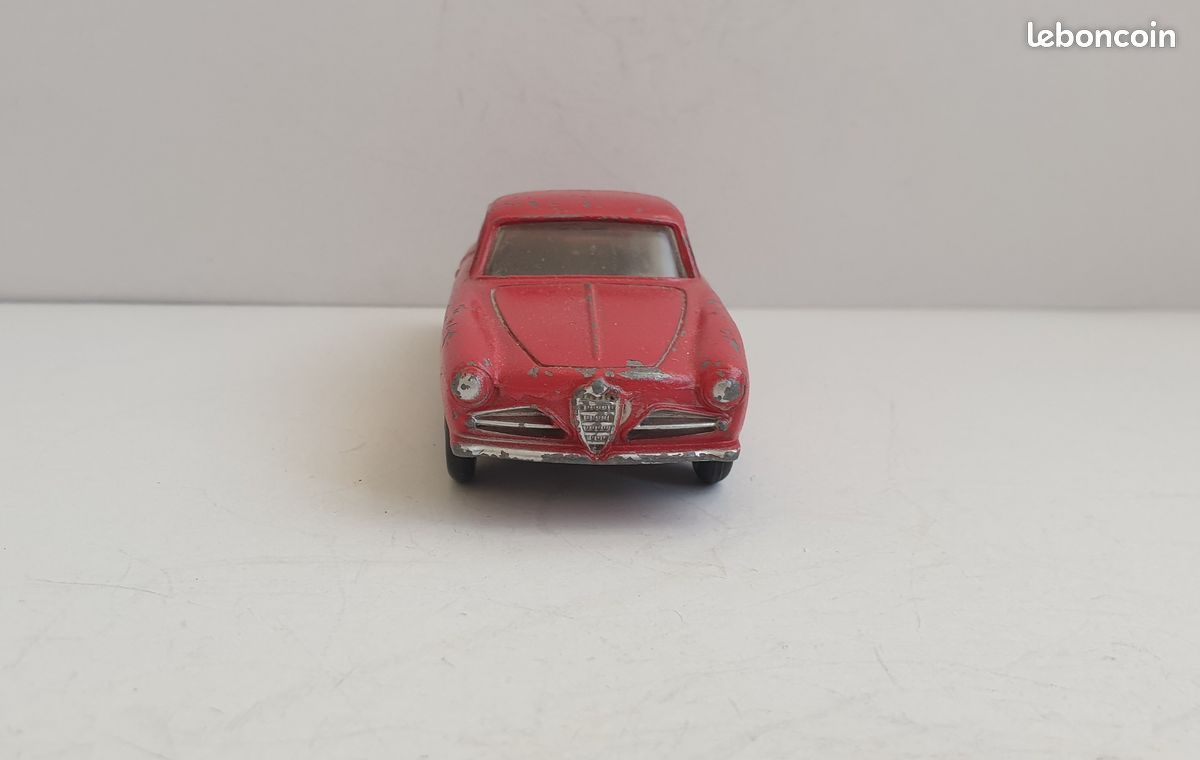 Dinky Toys Alfa Romeo Coupé 24J (Gebraucht) in Rümligen für CHF 14 – mit Lieferung auf Ricardo