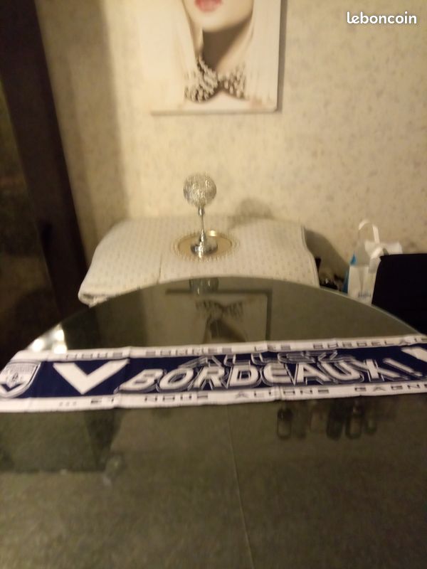 Av écharpe girondins de Bordeaux ... (image 1)