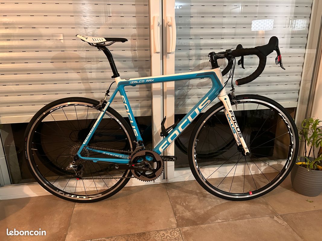 Bicycle Focus Izalco Chrono Geometry Focus Izalco Chrono Large