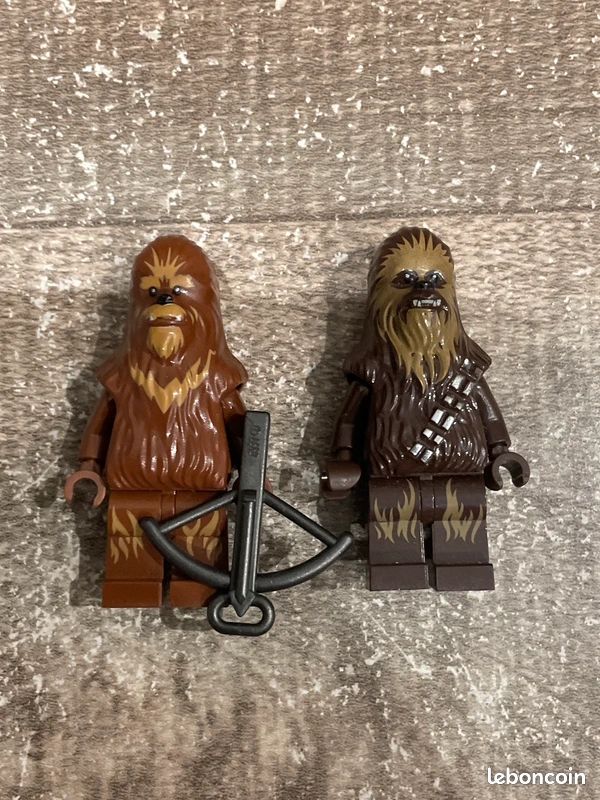 Lot de 2 Figurines star wars chewbacca en excellent etat (image 1)