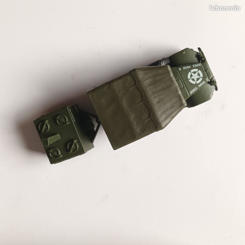 Miniature Solido 1/50 - Dodge WC51 Sanitaire Croix-Rouge 1944 + Remorque