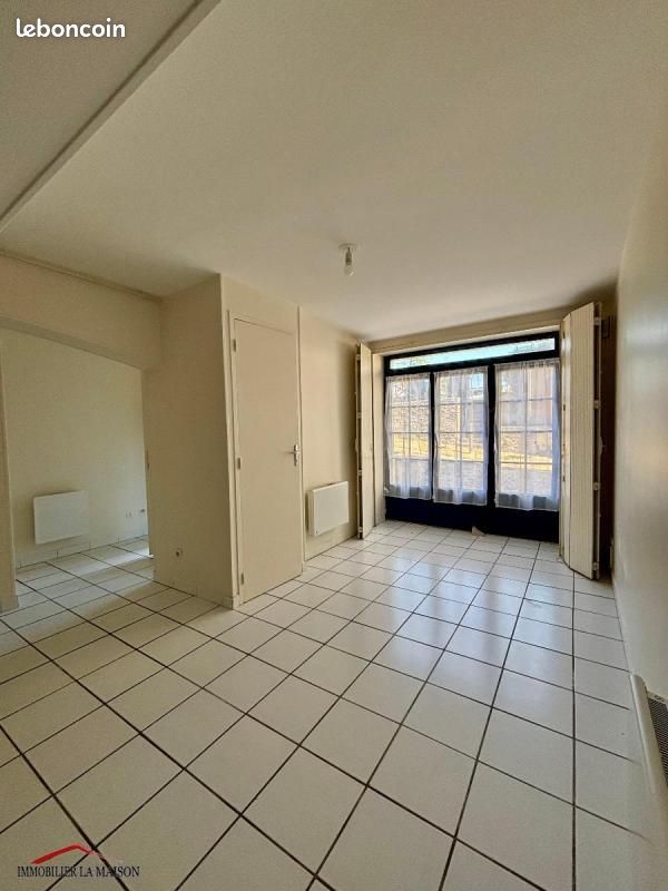 Appartement 1 pièce 29 m² · à Périgueux · 29 m² · 325 €