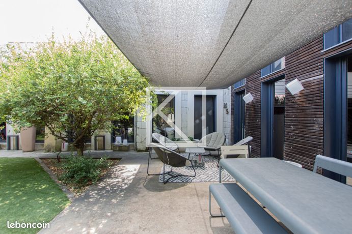 Maison 12 pièces 500 m² — 11