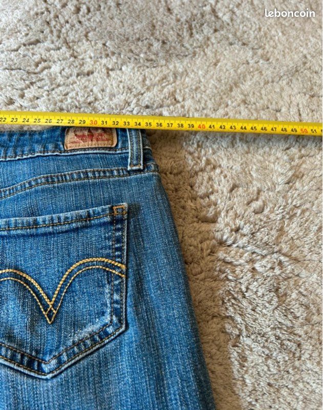 (522) Levi's 518 Jean femme évasée bleu taille W24 L30 (image 11)