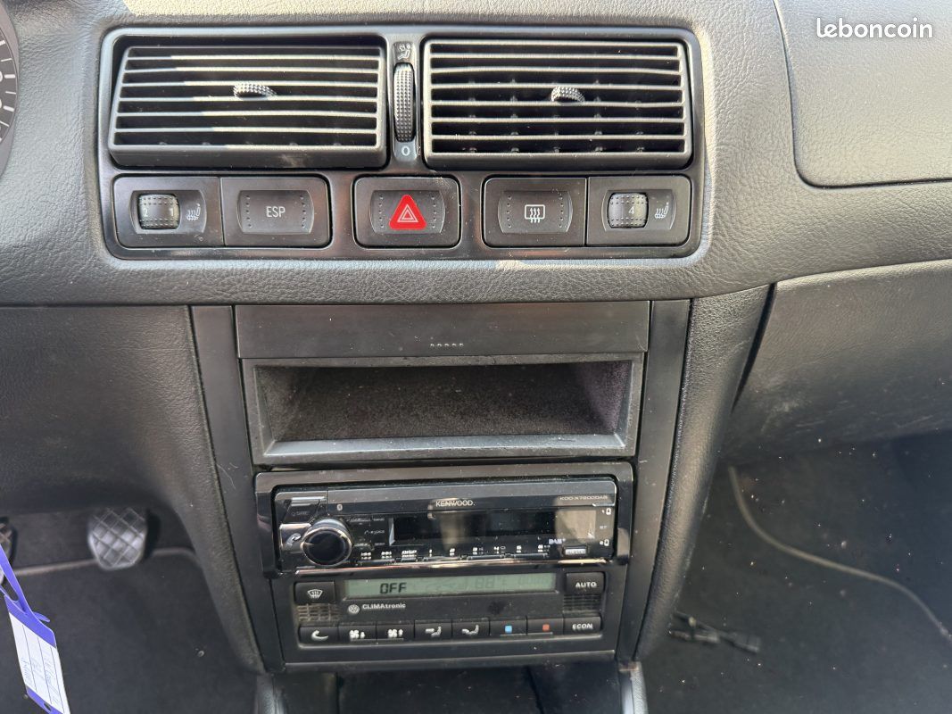 Volkswagen Golf IV 1.8 T 150ch GTI Garantie (image 19)