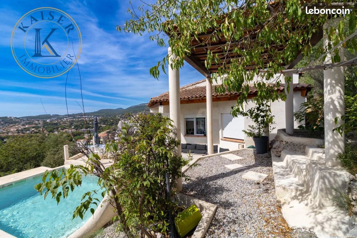 Maison 7 pièces 160 m² · à Toulon · 160 m² · 700 000 €