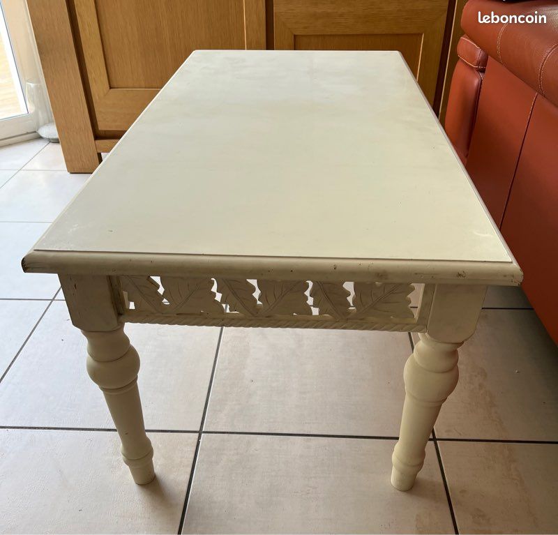 Table basse en bois (image 2)